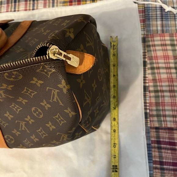 Louis Vuitton Keepall Bag - Picture 5 of 16
